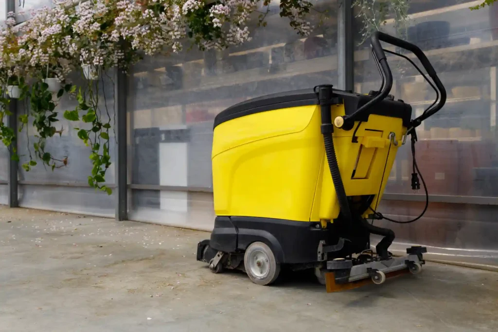 How to Choose the Right Industrial Cleaning Machine
